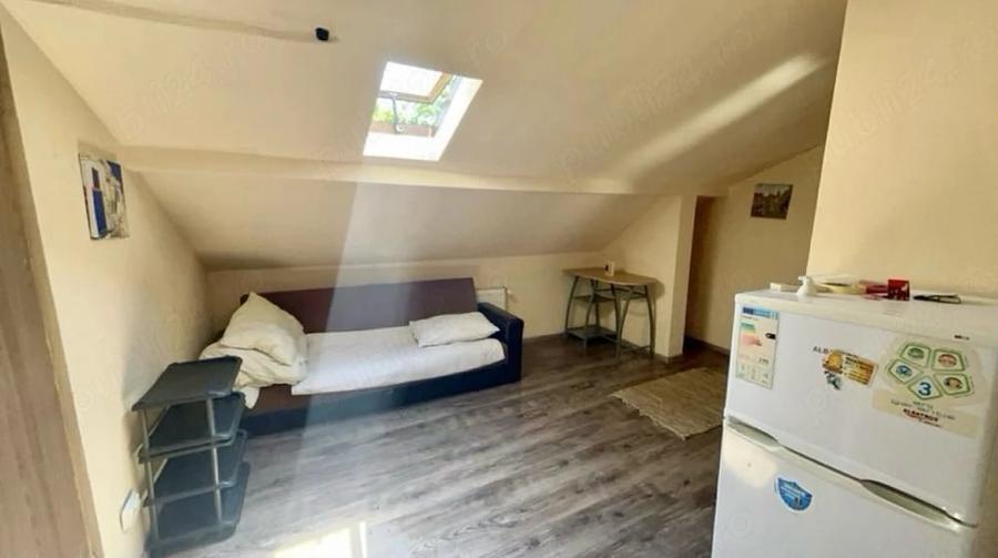 Apartament cu 2 camere semidecomandat în Bălcescu