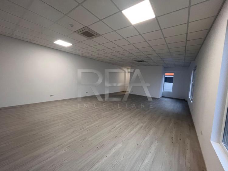 Spațiu industrial, de 344.17001342773 mp, în Chiajna