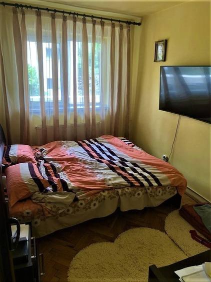 Apartament cu 4 camere decomandate, confort I, 82mp, etajul 1, finisat, cu 2 bai si 2 balcoane, in z - 4