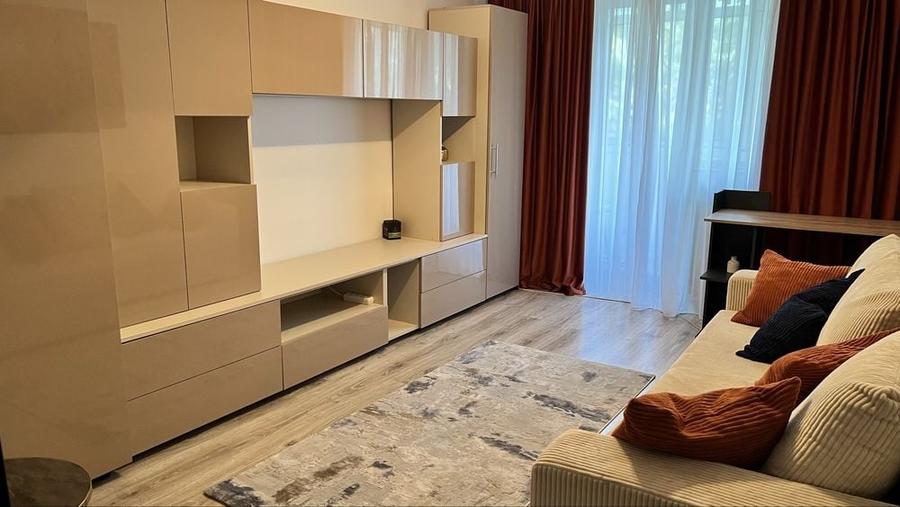 Apartament cu 2 camere decomandat în Lujerului