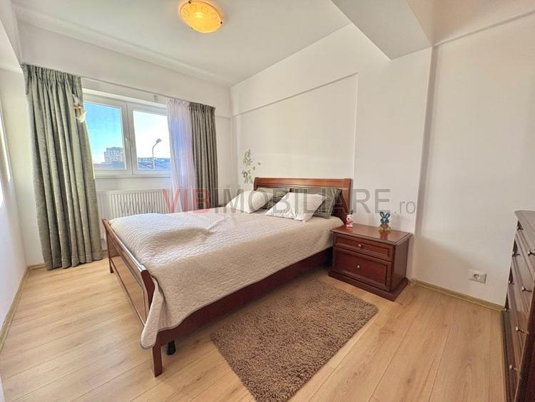 Apartament cu 3 camere semidecomandat în Gara de Nord