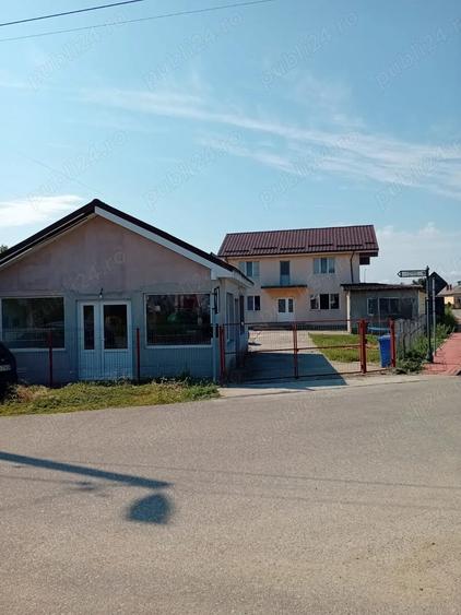 Casă cu 6 camere cu Teren 565 Mp în Ișalnița