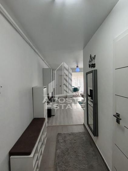 Apartament cu 2 camere semidecomandat, mobilat în Giroc
