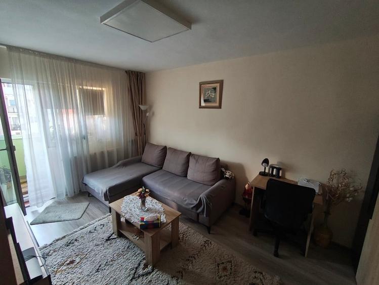 Apartament cu 2 camere decomandat, mobilat în Mănăștur