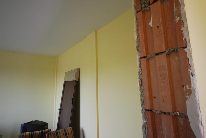 Casă cu 4 camere cu Teren 1067 Mp în Prelungirea Ferentari