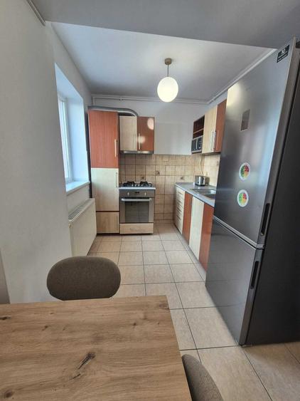Apartament 2 camere, sos Vitan-Barzesti, proprietar - 12