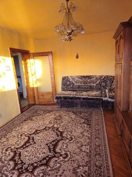 Apartament cu 2 camere decomandat în Petru Rareș