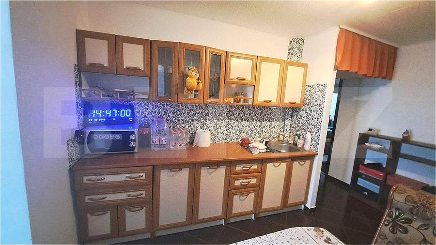 Apartament cu 2 camere decomandat, mobilat în Craiter