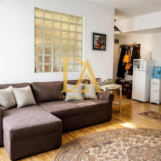 Apartament cu 2 camere semidecomandat în Chitila