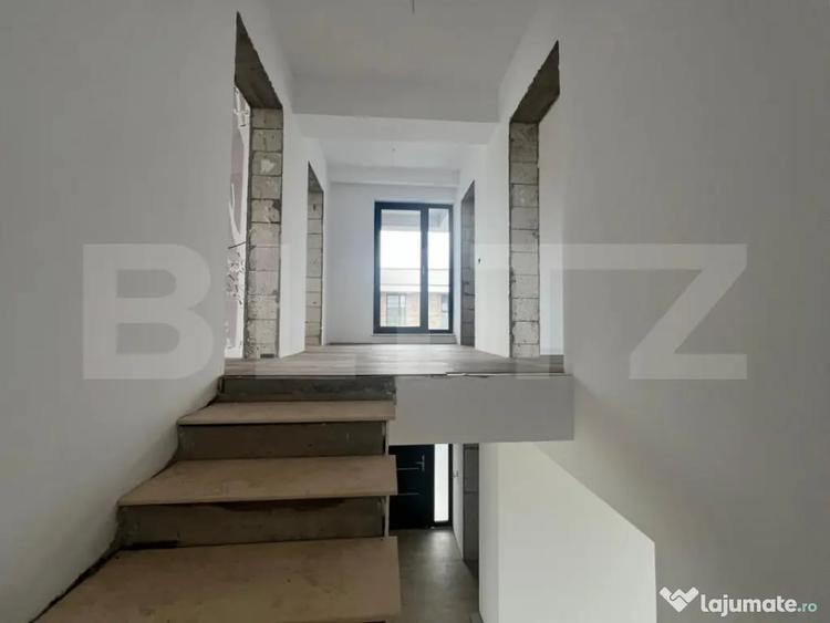 Casă cu 3 camere cu Teren 280 Mp în Bariera Vâlcii