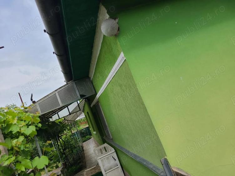 Casă cu Teren 1000 Mp în Central