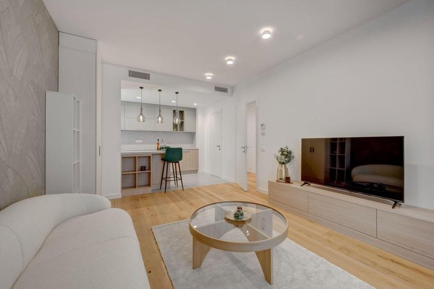 Apartament cu 2 camere semidecomandat, mobilat în Pipera — fotografia 3