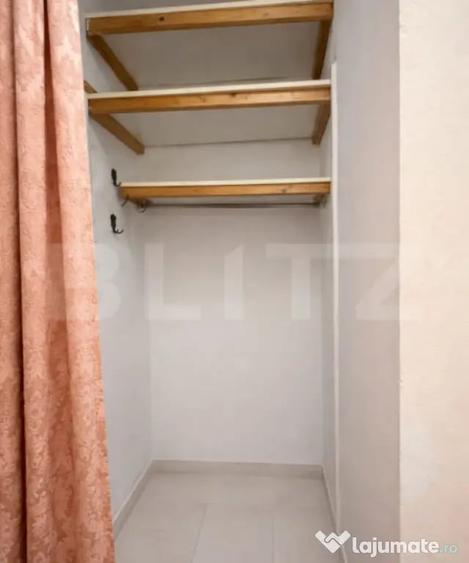 Apartament cu 3 camere decomandat în Sângeorgiu de Mureș