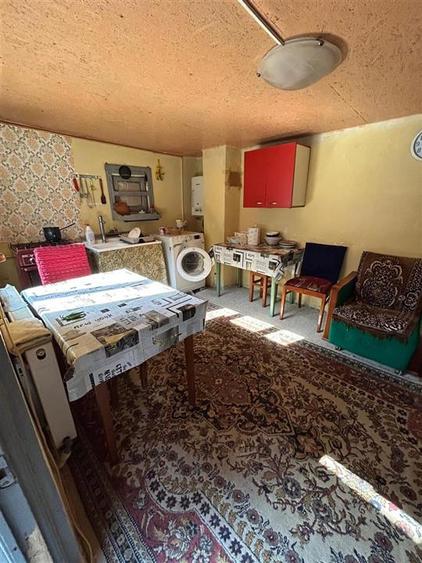 Casă cu 3 camere cu Canalizare în Apollo