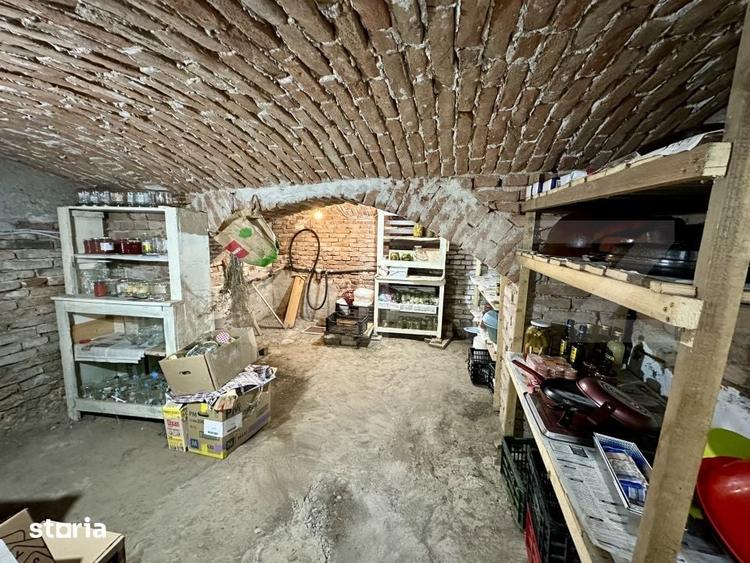 Casă cu 3 camere cu Teren 2769 Mp în Sântimbru
