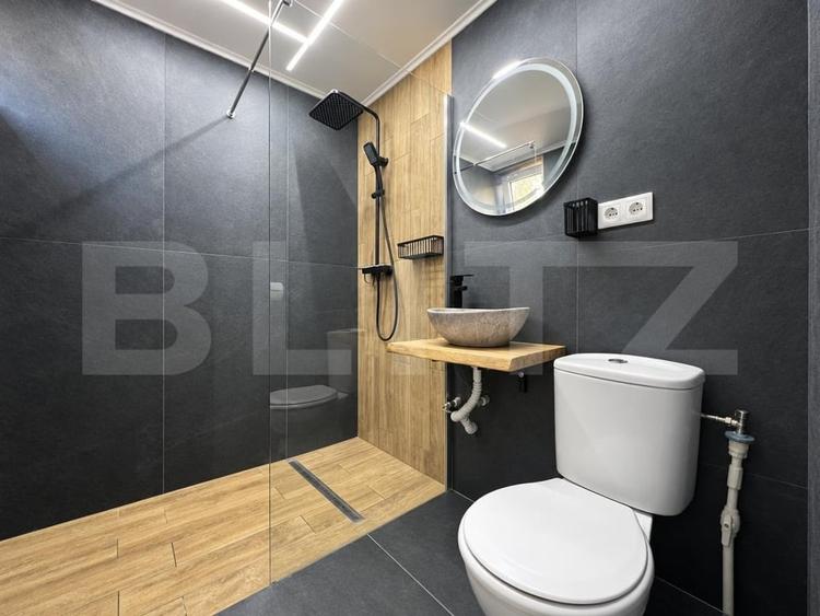 Apartament cu 3 camere semidecomandat, mobilat în Iosia