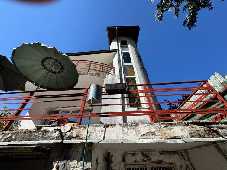 Casă cu 7 camere cu Piscina în Siliștea Snagovului