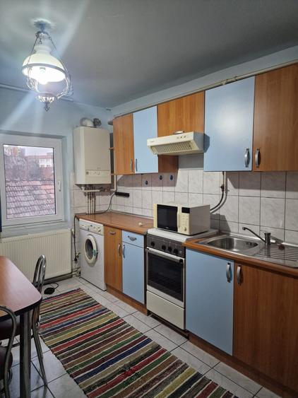 Apartament cu 2 camere semidecomandat în Central