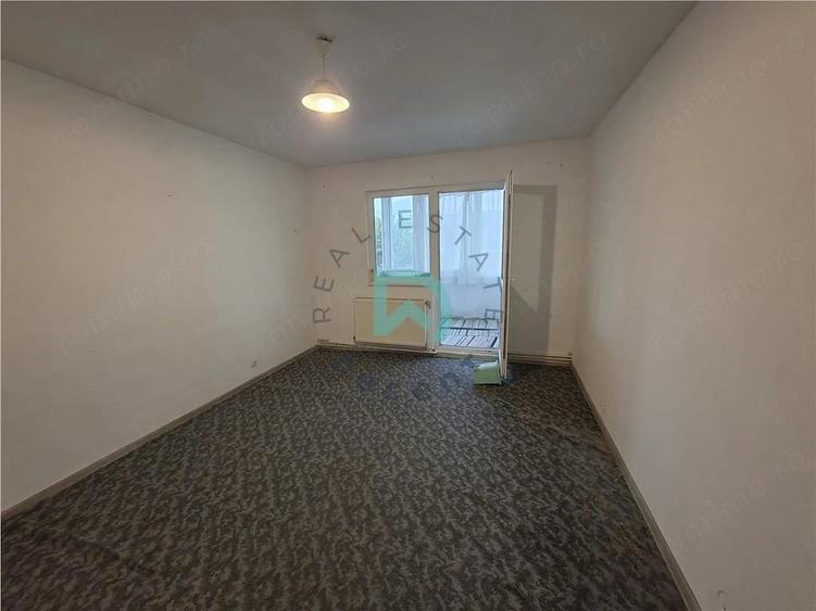Apartament cu 4 camere în Centrul Civic