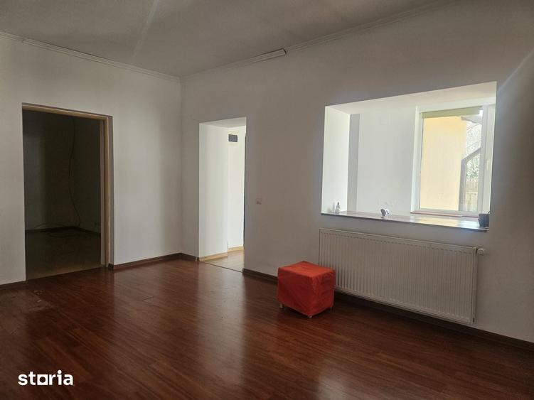 Casă cu 3 camere cu Teren 916 Mp în Sălard
