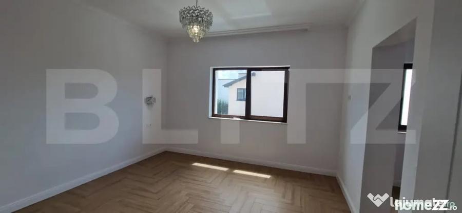 Casă cu 4 camere cu Teren 318 Mp în Pielești