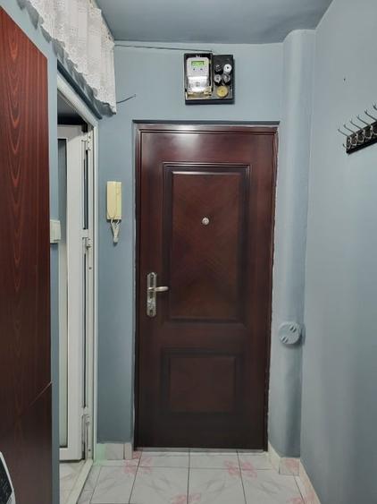 Apartament cu 2 camere, mobilat în Take Ionescu