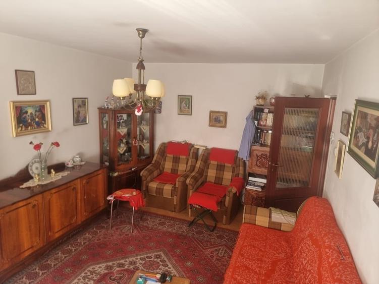 Apartament cu 2 camere decomandat, mobilat în Centrul Civic