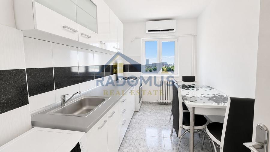 Apartament cu 3 camere decomandat, mobilat în Ultracentral
