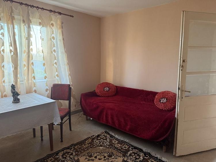 Casă cu 2 camere în Valea Vinului