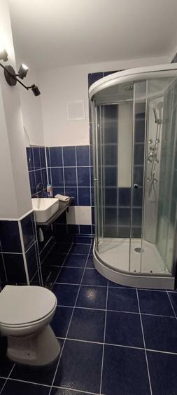 Apartament cu 3 camere decomandat în Turnișor