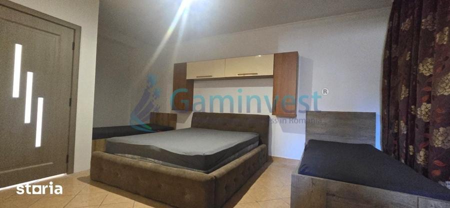 Casă cu 6 camere cu Teren 400 Mp în Oncea