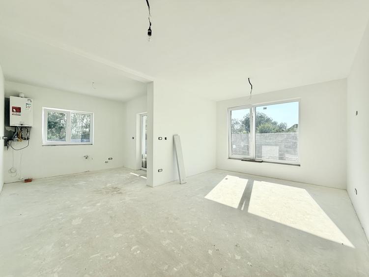 Duplex cu 4 camere cu Teren 415 Mp în Moșnița Nouă