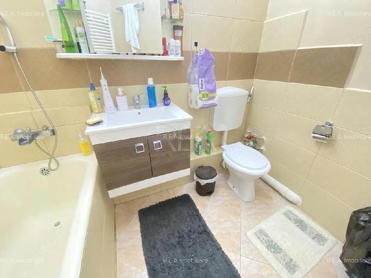 Apartament cu 2 camere decomandat în Rahova