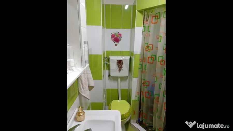Casă cu 5 camere cu Teren 120 Mp în Colentina