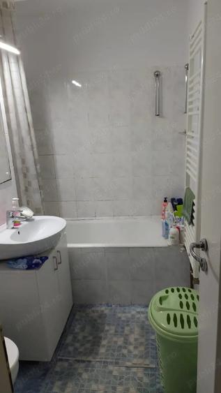 Apartament cu 2 camere decomandat în Torontalului