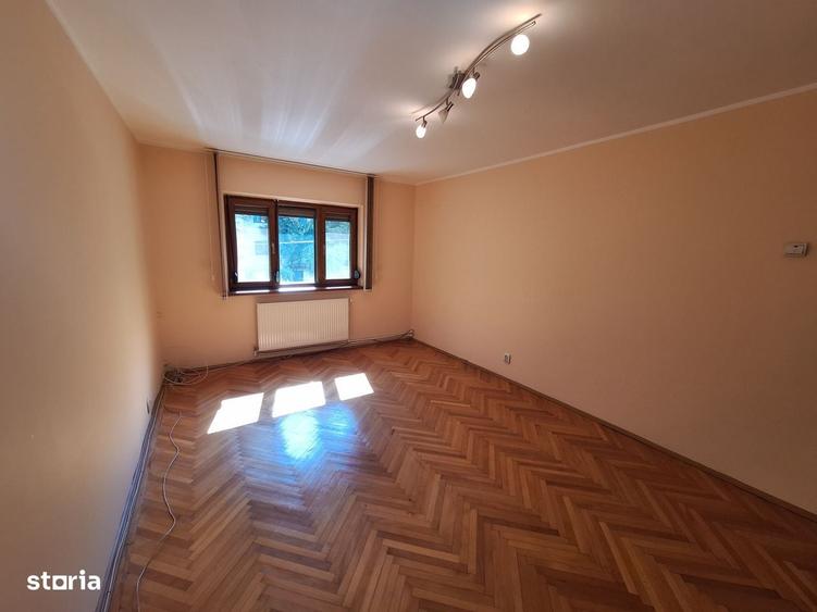 Apartament cu 3 camere decomandat în Țiglina 3