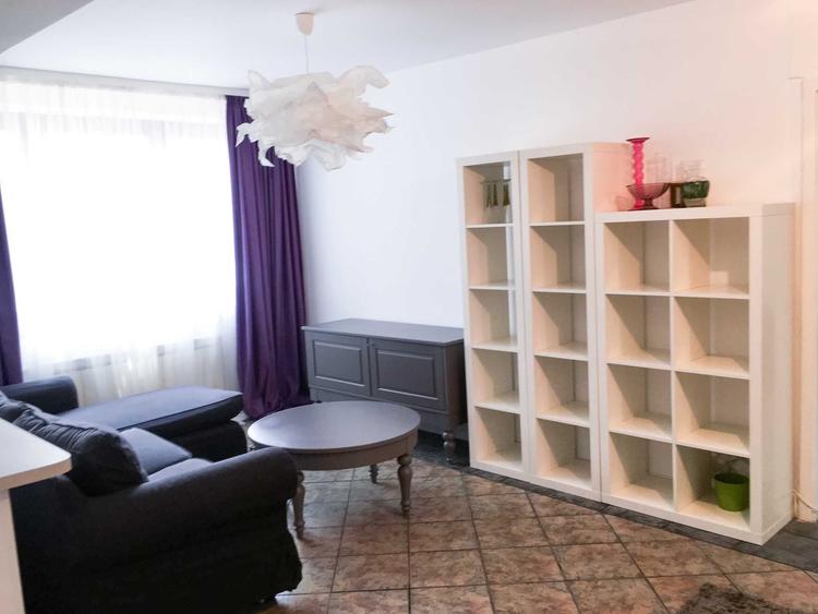 Apartament cu 2 camere semidecomandat în Unirii