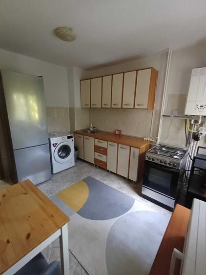 Apartament cu 2 camere decomandat în Tineretului