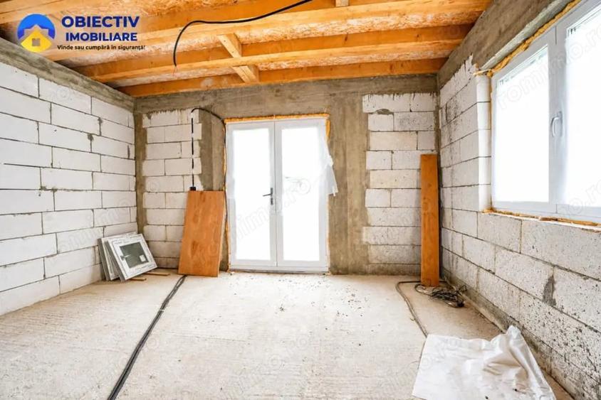 Casa + teren 2335 mp de vanzare comuna Bodesti - 5