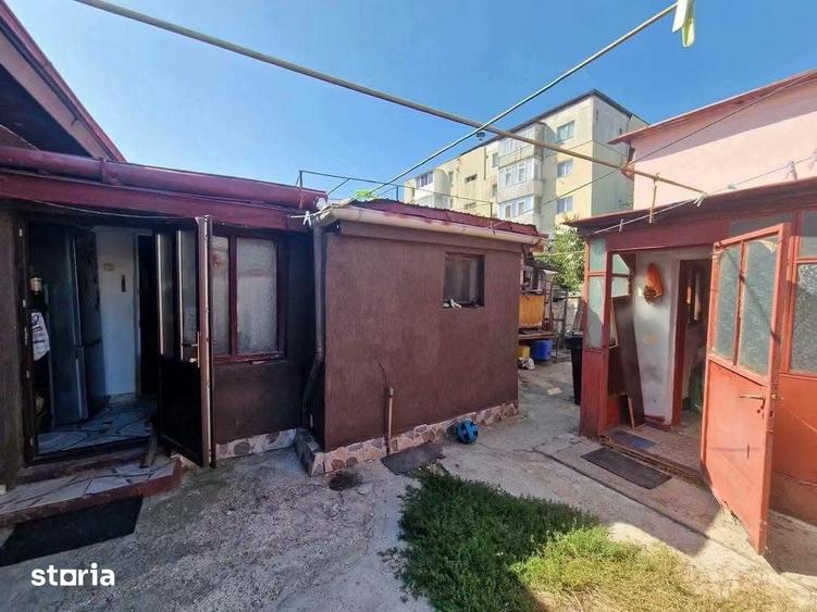 Casă cu 3 camere cu Teren 458 Mp în Central