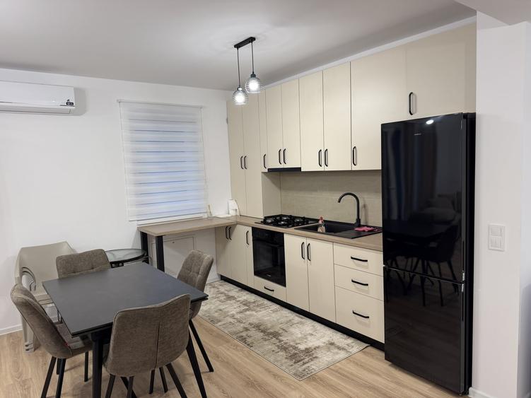 Apartament cu 2 camere decomandat, mobilat în Mihai Viteazul