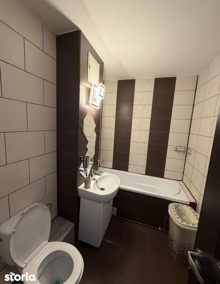 Apartament cu 2 camere decomandat în Calea București
