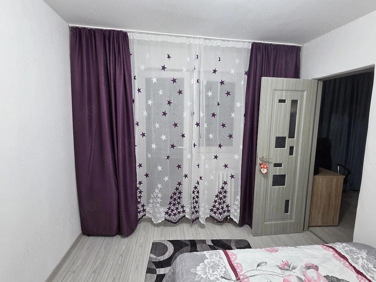 Apartament cu 3 camere semidecomandat, mobilat în Șagului