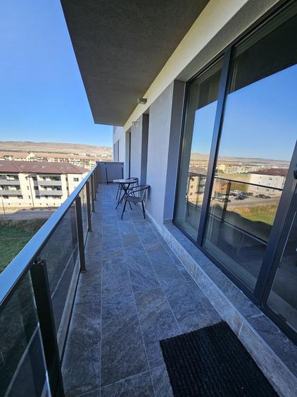 Apartament cu 2 camere decomandat în Florești