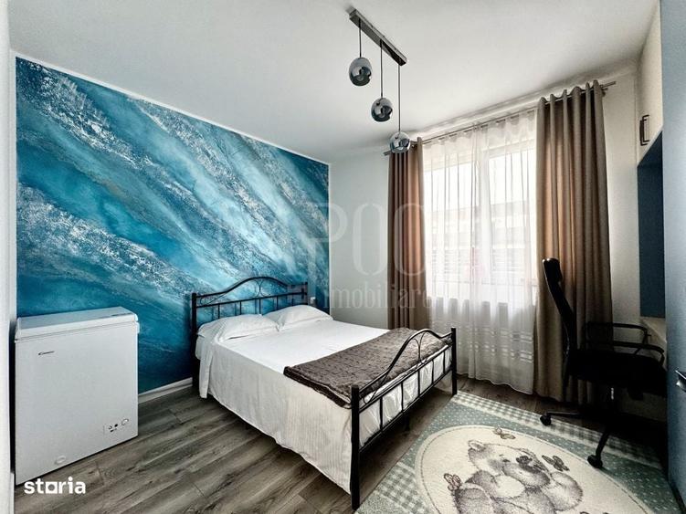 Apartament cu 3 camere semidecomandat în Florești
