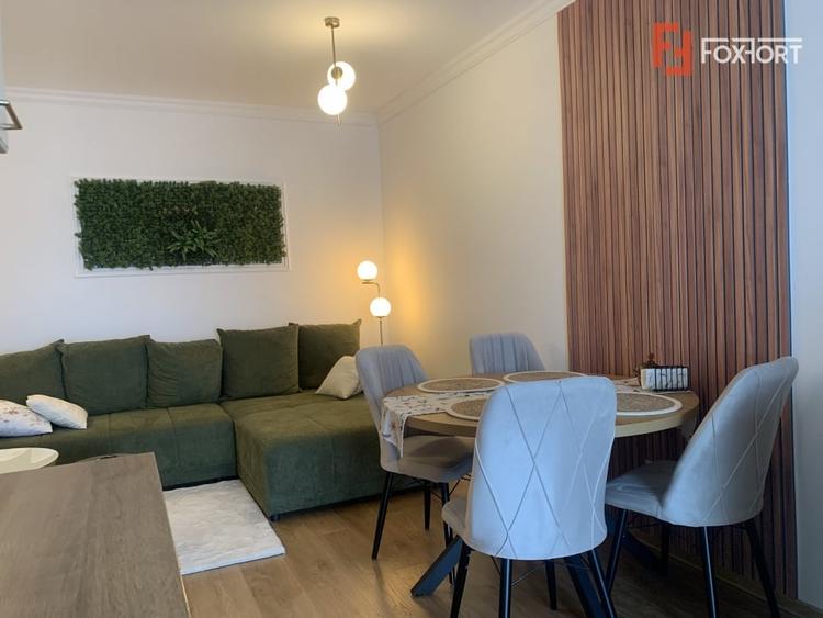 Apartament cu 3 camere decomandat, mobilat în Moșnița Nouă