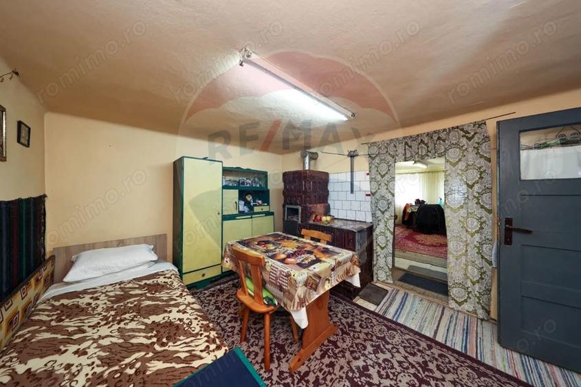 Casă cu 3 camere cu Teren 396 Mp în Ungra