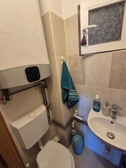 Apartament cu 3 camere decomandat, mobilat în Basarabia