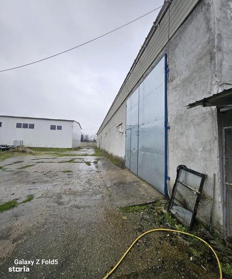 Spațiu comercial, de 280 mp, în Est