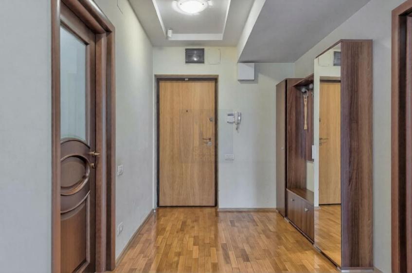 Apartament cu 3 camere decomandat, mobilat în Aviatorilor